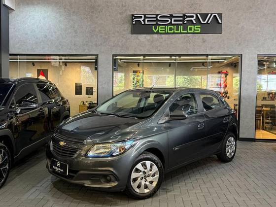 CHEVROLET ONIX 1.4 MPFI LT 8V FLEX 4P MANUAL